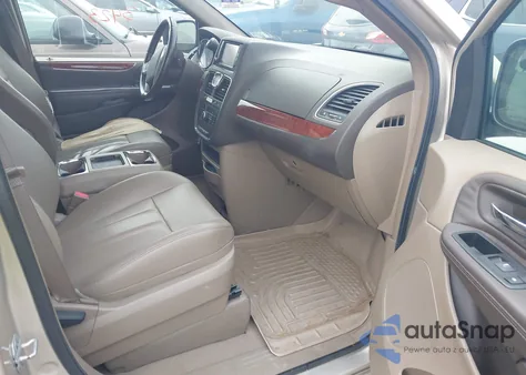 2013 Chrysler Town & Country Touring из США, поврежденный, VIN 2C4RC1BG3DR620125